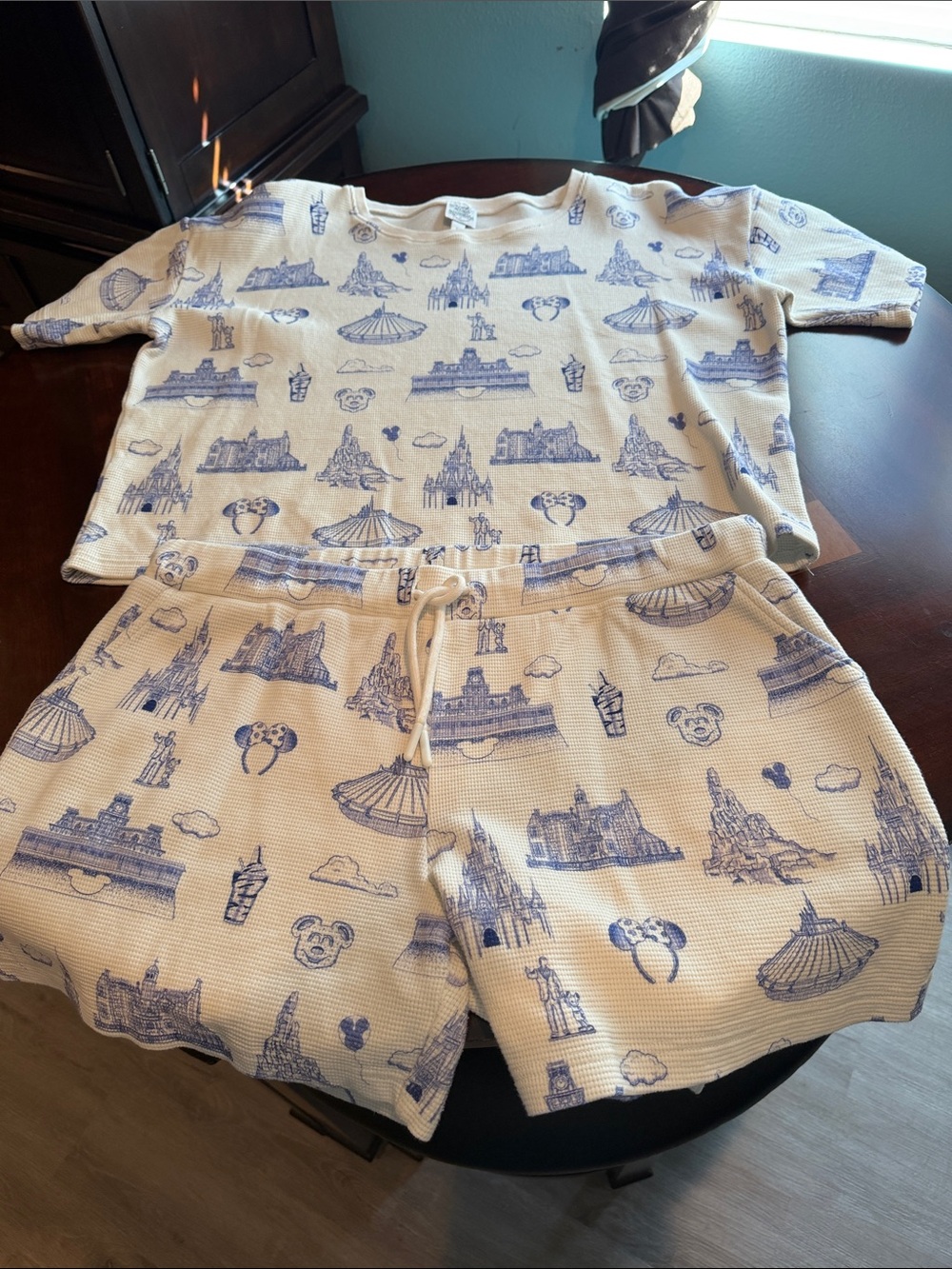 Women’s waffle knit lounge set — Happily Ever Threads — size XL